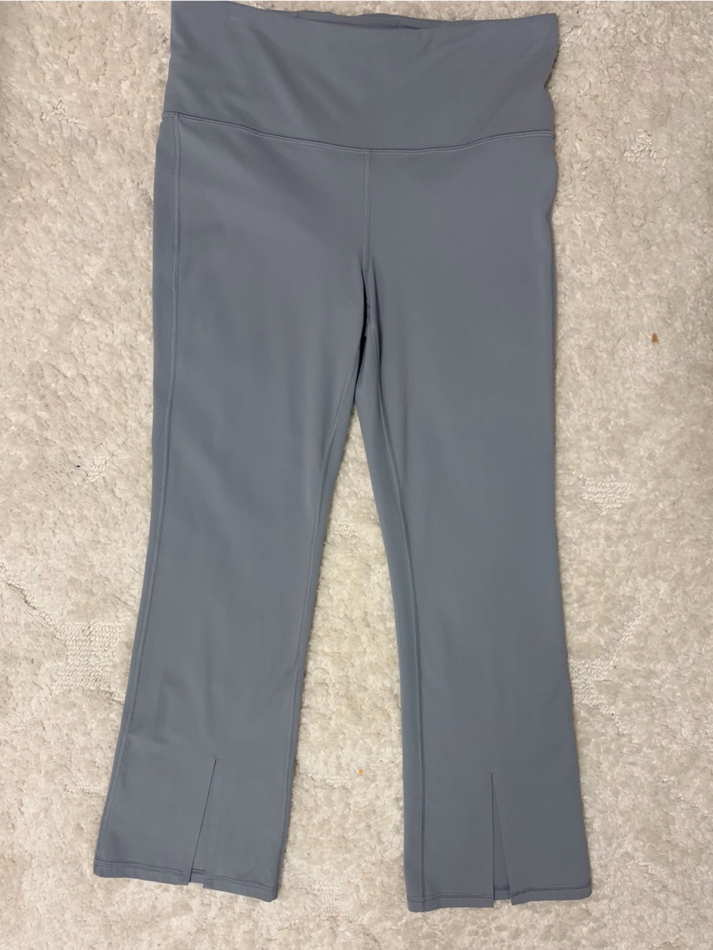 NWOT Athleta Elation Split Flare Yoga Pant Light Gray LP Large Petite - Picture 3 of 8